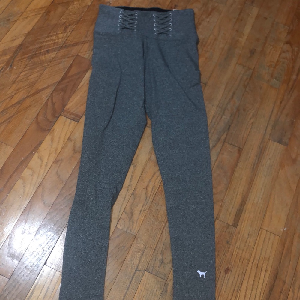 PINK VS HIGH WAIST LEGGING.